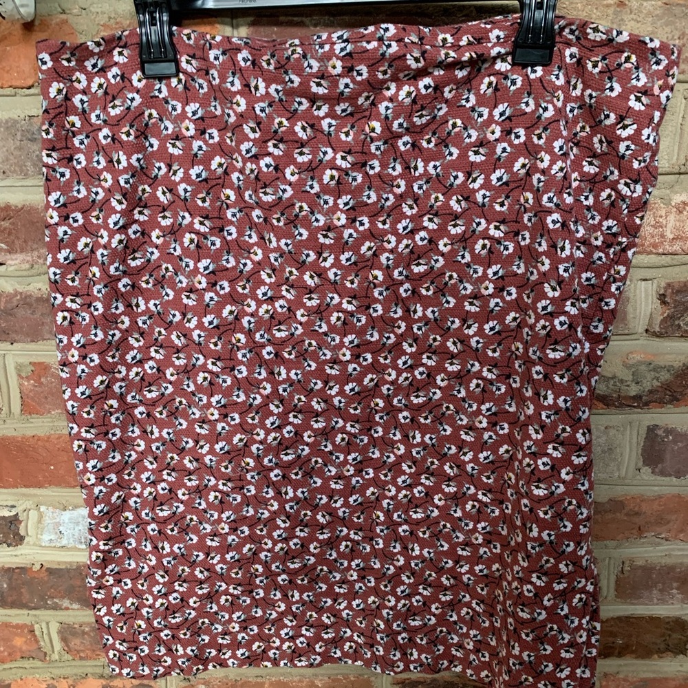 Loft floral pattern skirt with side slits